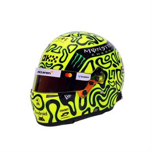 1:2 MCLAREN MINI HELMET LANDO NORRIS 2025